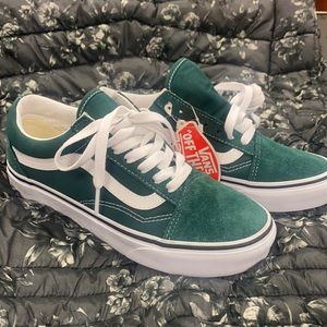 vans sneakers 6w -4.5M
